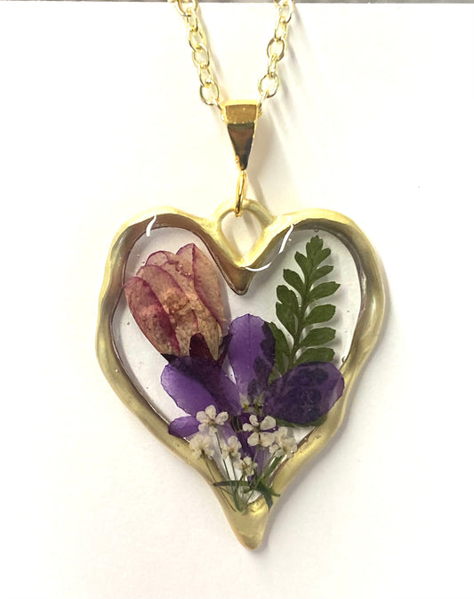 Gold Heart Floral Necklace