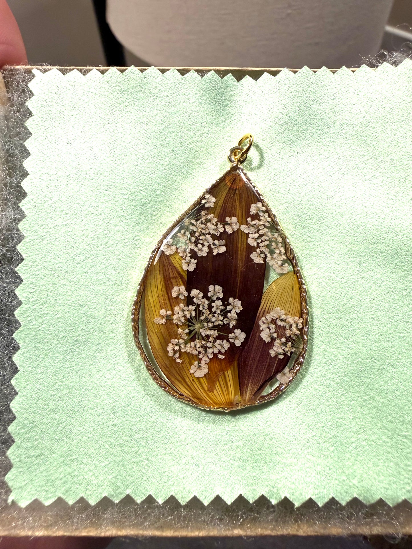 Sunflower Petals with Queen Anne’s Lace