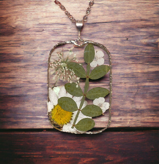 White Plum Blossoms with Dry pressed Leaves, Daisy and Queens Anne’s Lace Necklace