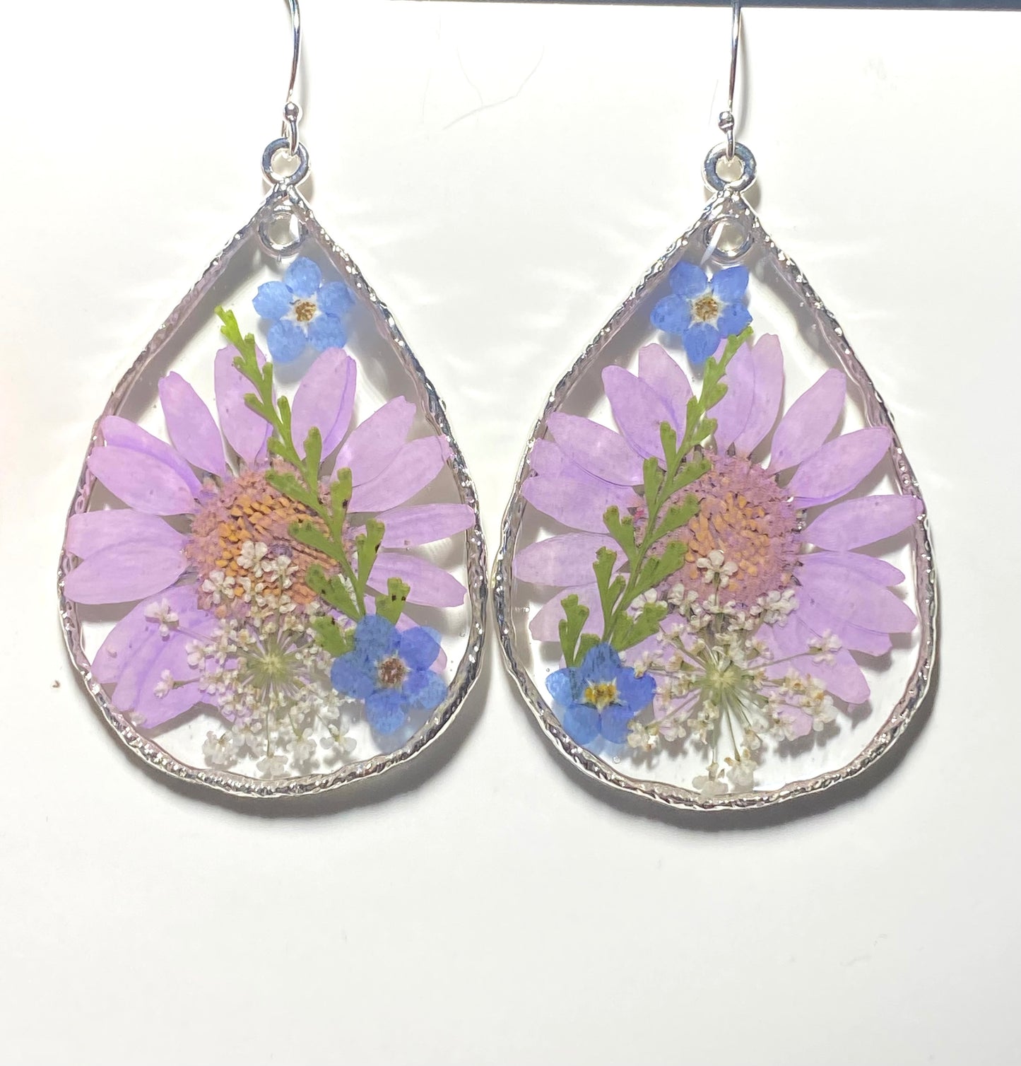 Purple Daisies, Blue Forget-Me-Nots, Fern and Queen Anne’s Lace