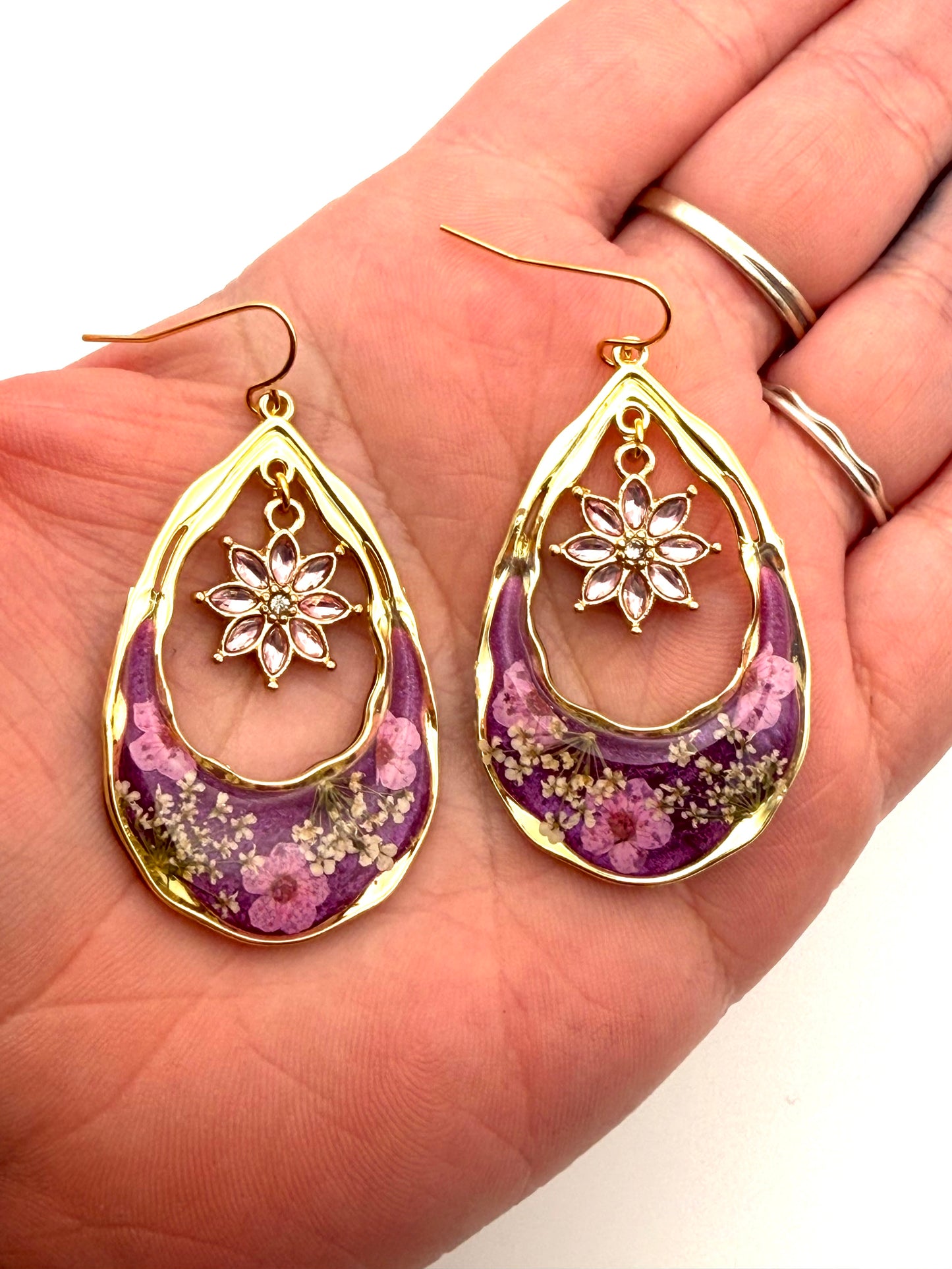 Wisteria Purple Mica Powder with Pink Plum Blossoms and Queen Anne’s Lace with a Pink Flower Charm