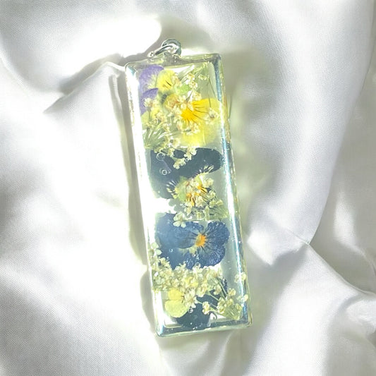 Yellow, Blue and Purple Pansy Necklace with Queen Anne’s Lace