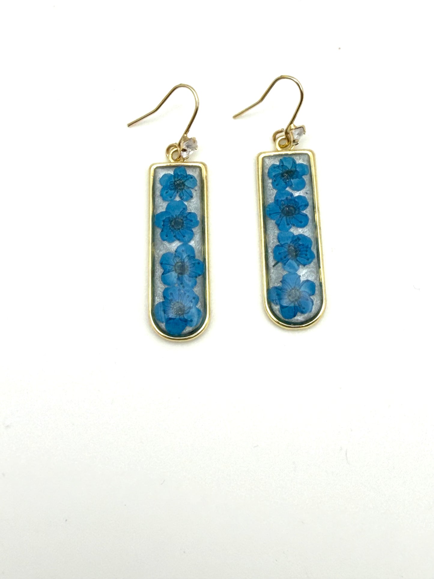 Opal Colored Mica Powder with Blue Plum Blossoms